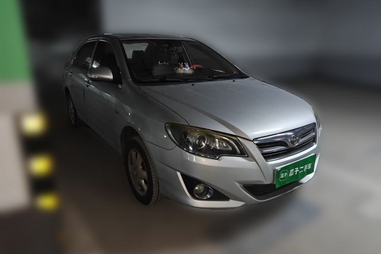 Used Toyota Corolla EX 2013 1.6L Automatic Excellence Edition Front Right 45 Deg