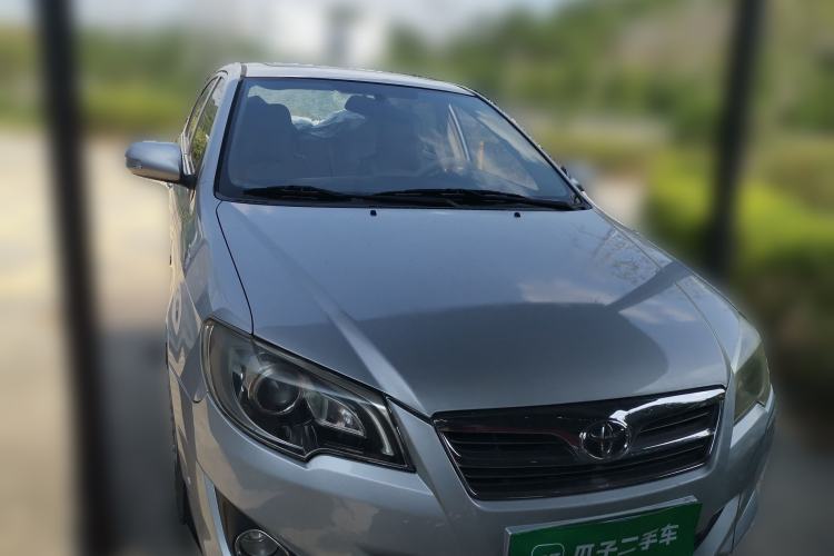Used Toyota Corolla EX 2013 1.6L Automatic Luxury Edition Front Right 45 Deg