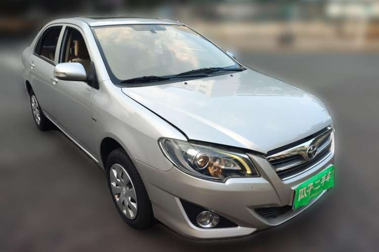 Used Toyota Corolla EX 2013 1.6L Automatic Excellence Edition Front Right 45 Deg