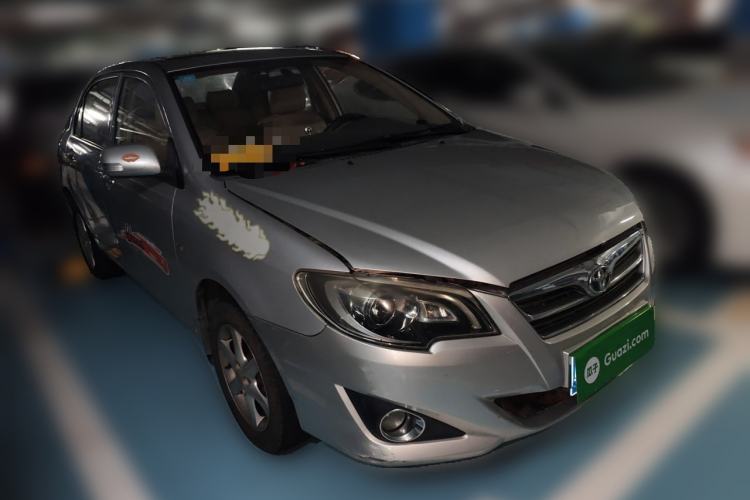 Used Toyota Corolla EX 2013 1.6L Automatic Luxury Edition Front Right 45 Deg