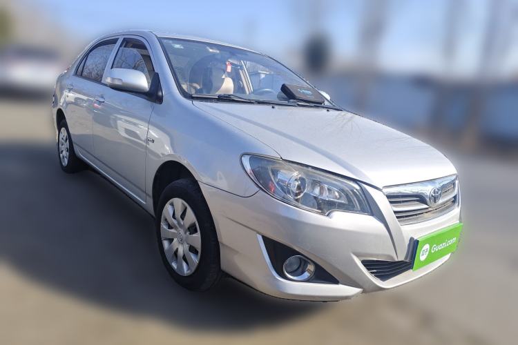 Used Toyota Corolla EX 2013 1.6L Manual Excellence Edition Front Right 45 Deg