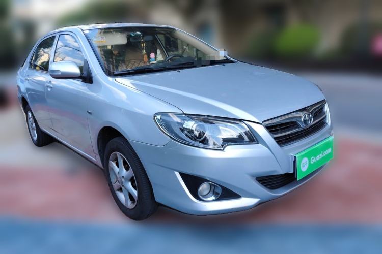 Used Toyota Corolla EX 2013 1.6L Automatic Luxury Edition Front Right 45 Deg