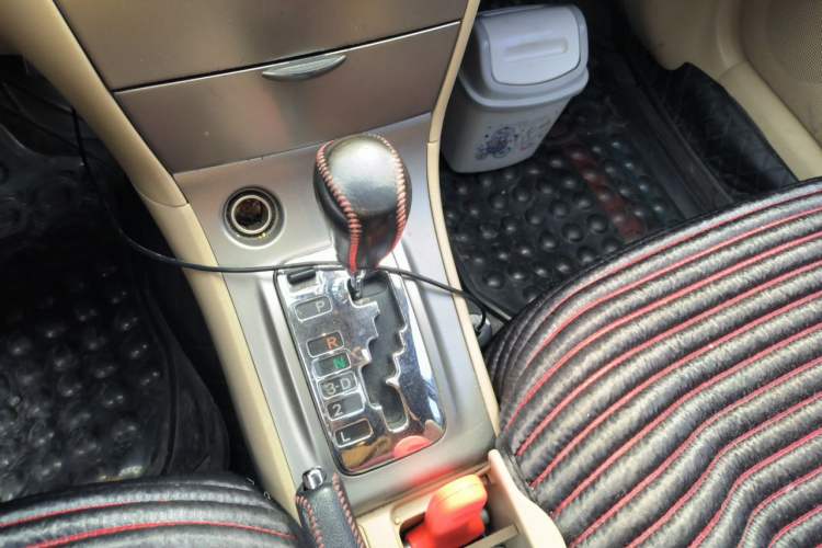 Used Toyota Corolla EX 2013 1.6L Automatic Luxury Edition Gear Lever