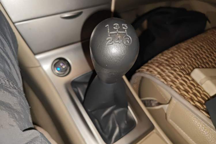 Used Toyota Corolla EX 2013 1.6L Manual Excellence Edition Gear Lever
