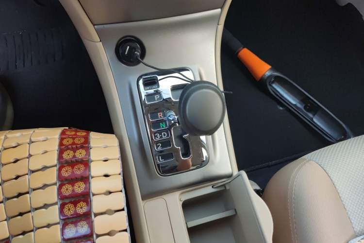Used Toyota Corolla EX 2013 1.6L Automatic Excellence Edition Gear Lever