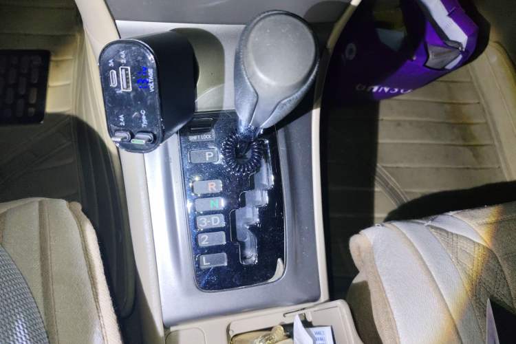 Used Toyota Corolla EX 2013 1.6L Automatic Excellence Edition Gear Lever