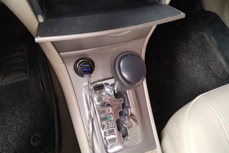 Used Toyota Corolla EX 2013 1.6L Automatic Excellence Edition Gear Lever