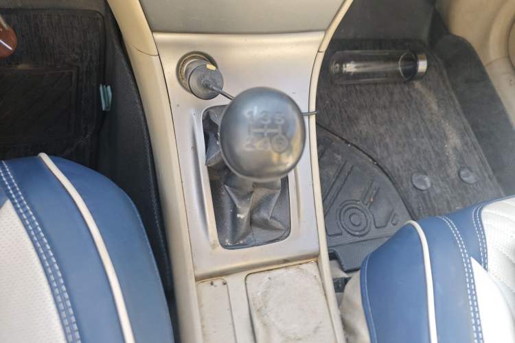 Used Toyota Corolla EX 2013 1.6L Manual Excellence Edition Gear Lever