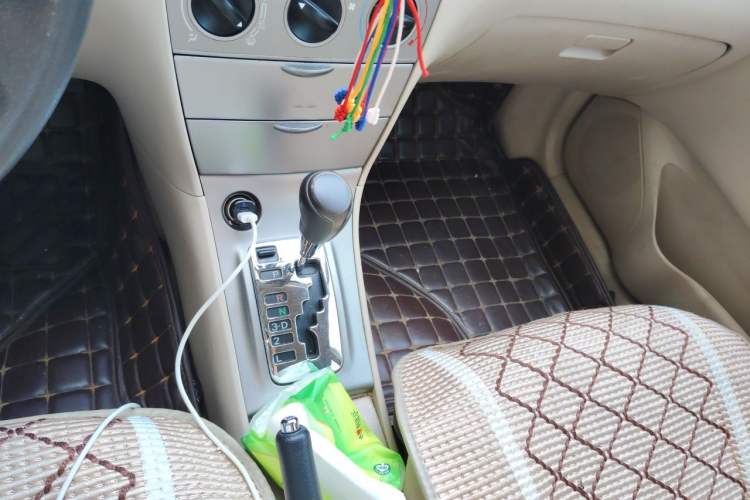 Used Toyota Corolla EX 2013 1.6L Automatic Luxury Edition Gear Lever