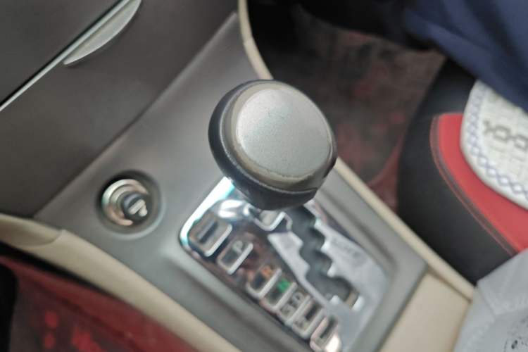 Used Toyota Corolla EX 2013 1.6L Automatic Excellence Edition Gear Lever