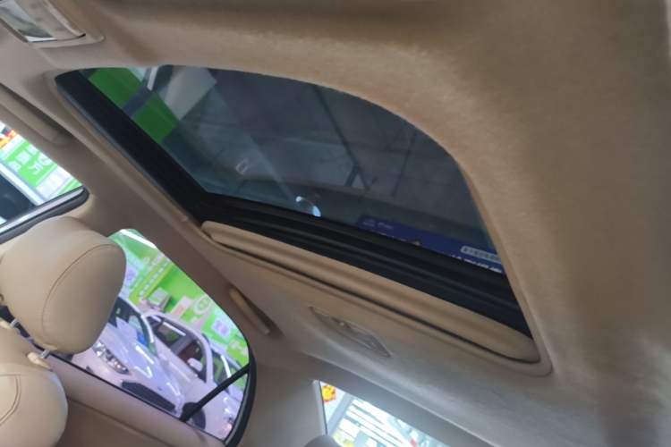 Used Toyota Corolla EX 2013 1.6L Automatic Excellence Edition Headliner