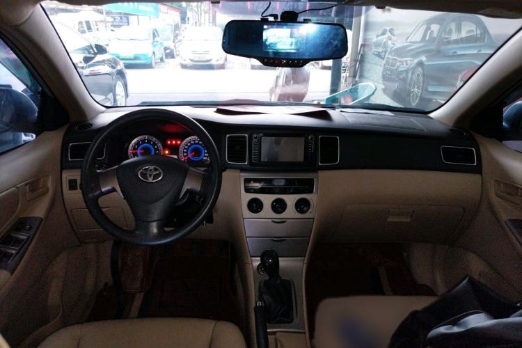 Used Toyota Corolla EX 2013 1.6L Manual Luxury Edition Interior 1