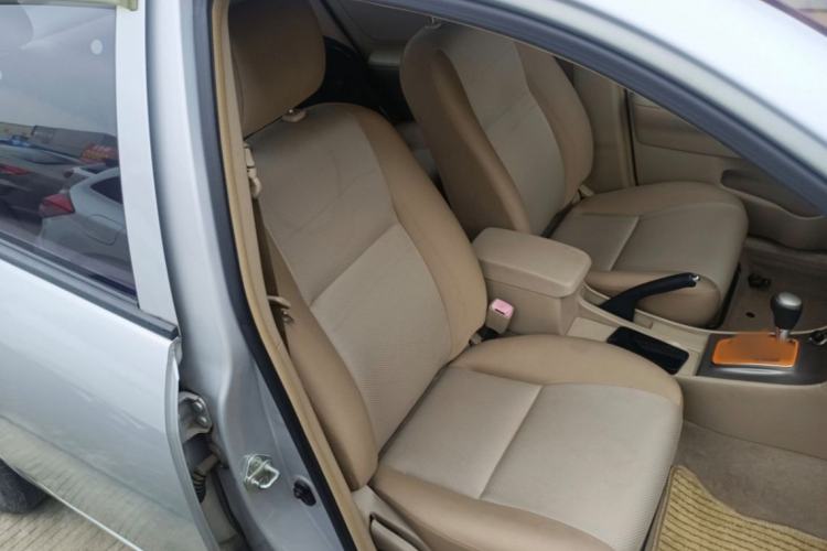 Used Toyota Corolla EX 2013 1.6L Automatic Excellence Edition Interior 10