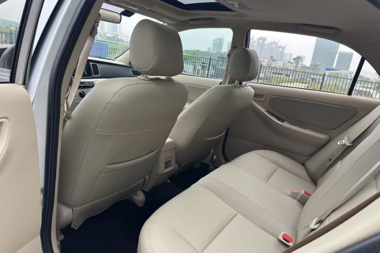 Used Toyota Corolla EX 2013 1.6L Automatic Excellence Edition Interior 4
