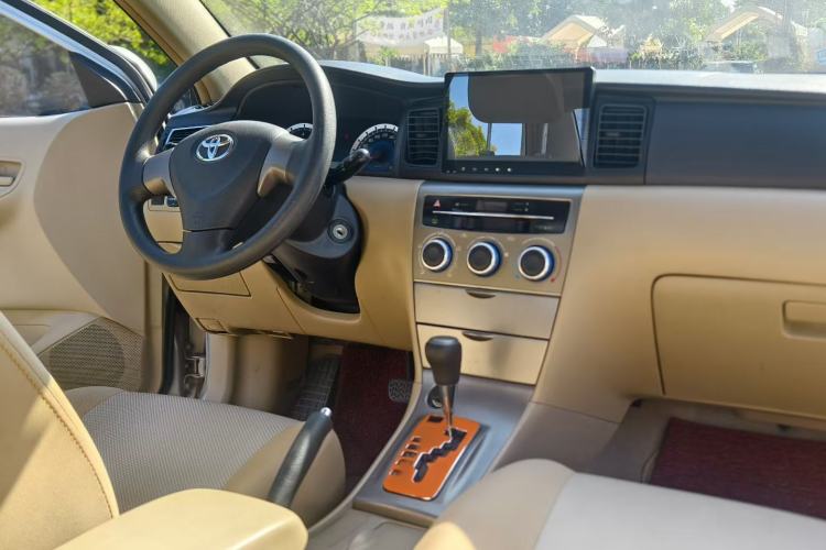 Used Toyota Corolla EX 2013 1.6L Automatic Excellence Edition Interior 4