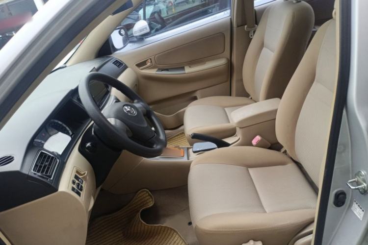 Used Toyota Corolla EX 2013 1.6L Automatic Excellence Edition Interior 5