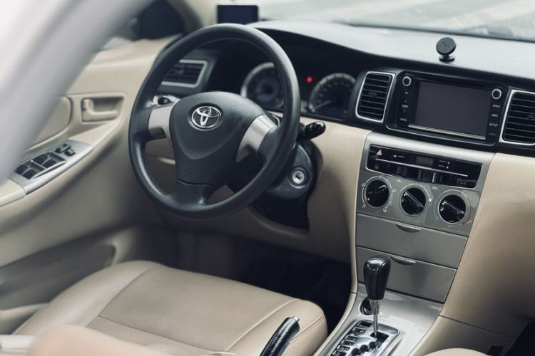 Used Toyota Corolla EX 2013 1.6L Automatic Excellence Edition Interior 6