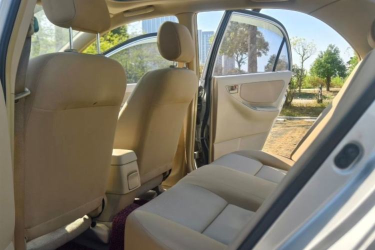 Used Toyota Corolla EX 2013 1.6L Automatic Excellence Edition Interior 7