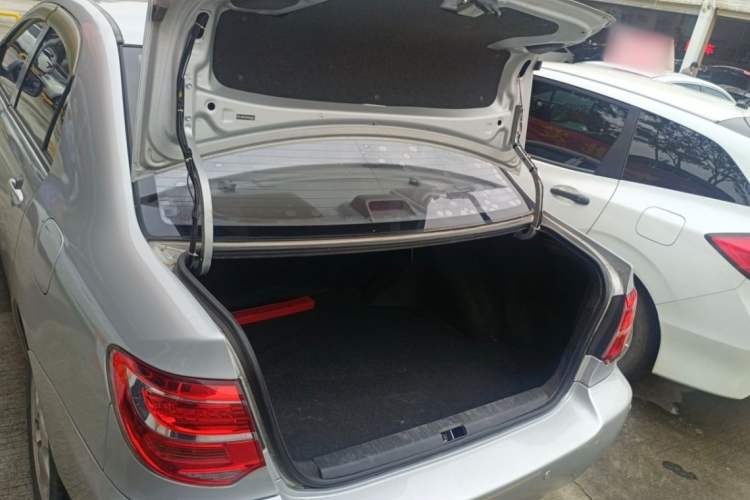 Used Toyota Corolla EX 2013 1.6L Automatic Excellence Edition Interior 8