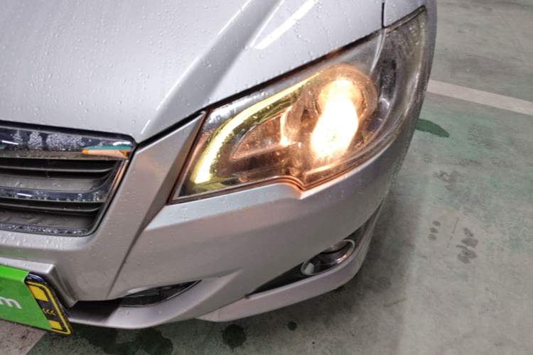 Used Toyota Corolla EX 2013 1.6L Automatic Luxury Edition Left Front Headlight