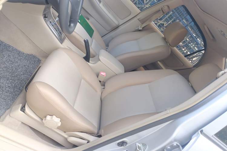 Used Toyota Corolla EX 2013 1.6L Automatic Excellence Edition Left Front Seat