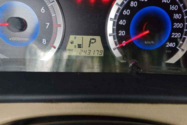 Used Toyota Corolla EX 2013 1.6L Automatic Excellence Edition Odometer Close Up