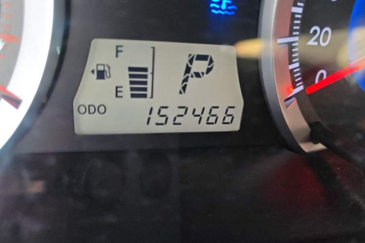Used Toyota Corolla EX 2013 1.6L Automatic Excellence Edition Odometer Close Up