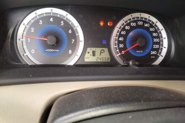 Used Toyota Corolla EX 2013 1.6L Automatic Excellence Edition Odometer Close Up