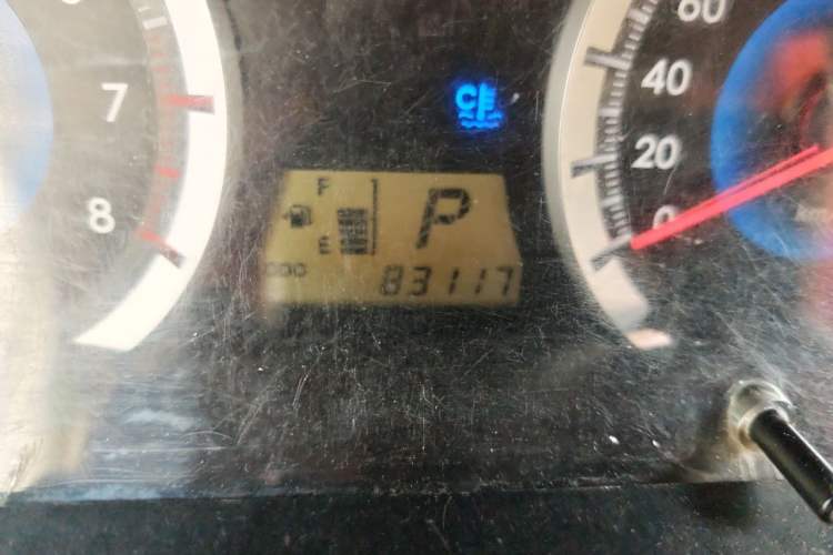 Used Toyota Corolla EX 2013 1.6L Automatic Excellence Edition Odometer Close Up