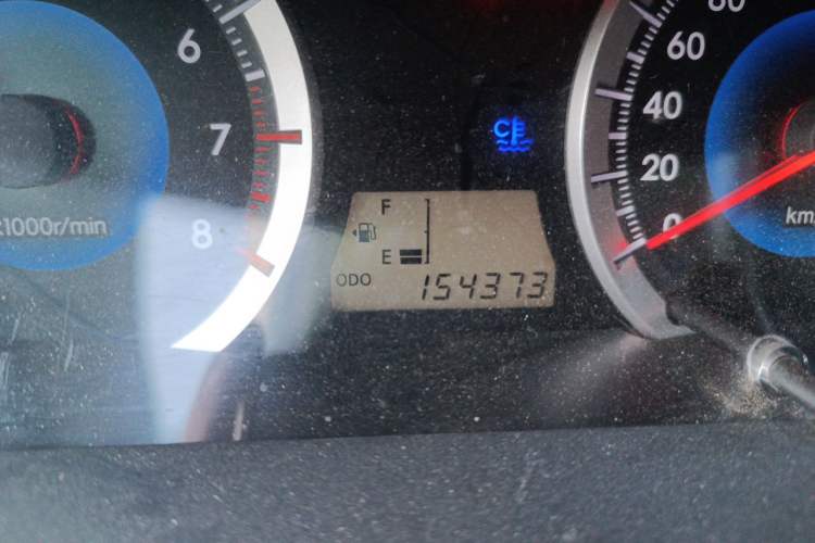 Used Toyota Corolla EX 2013 1.6L Manual Luxury Edition Odometer Close Up