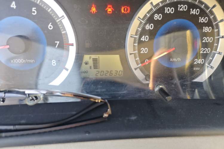 Used Toyota Corolla EX 2013 1.6L Manual Excellence Edition Odometer Close Up