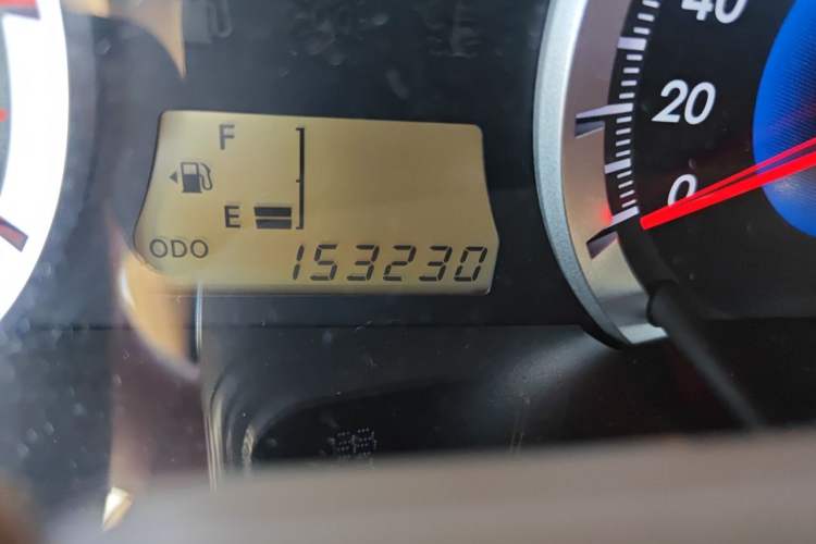 Used Toyota Corolla EX 2013 1.6L Manual Luxury Edition Odometer Close Up
