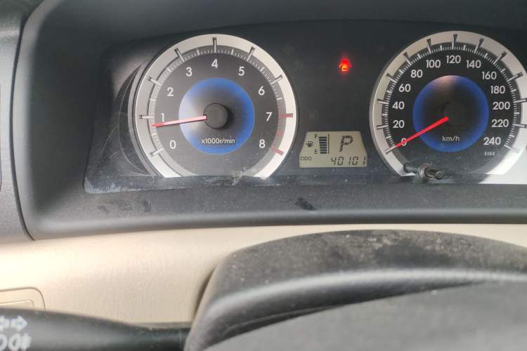 Used Toyota Corolla EX 2013 1.6L Automatic Excellence Edition Odometer Close Up