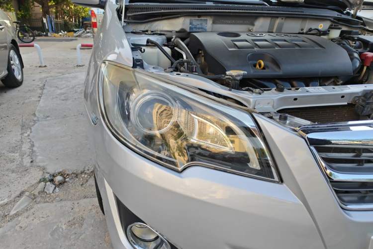 Used Toyota Corolla EX 2013 1.6L Automatic Excellence Edition Right Front Headlight