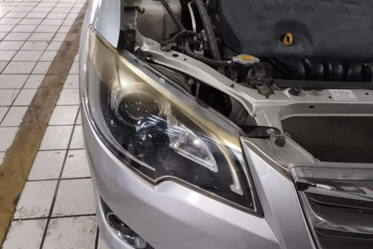 Used Toyota Corolla EX 2013 1.6L Automatic Luxury Edition Right Front Headlight