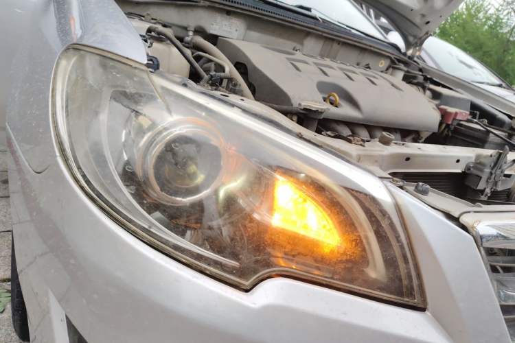 Used Toyota Corolla EX 2013 1.6L Automatic Excellence Edition Right Front Headlight