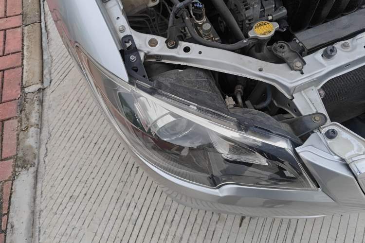 Used Toyota Corolla EX 2013 1.6L Automatic Luxury Edition Right Front Headlight