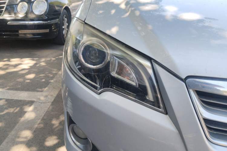 Used Toyota Corolla EX 2013 1.6L Automatic Excellence Edition Right Front Headlight