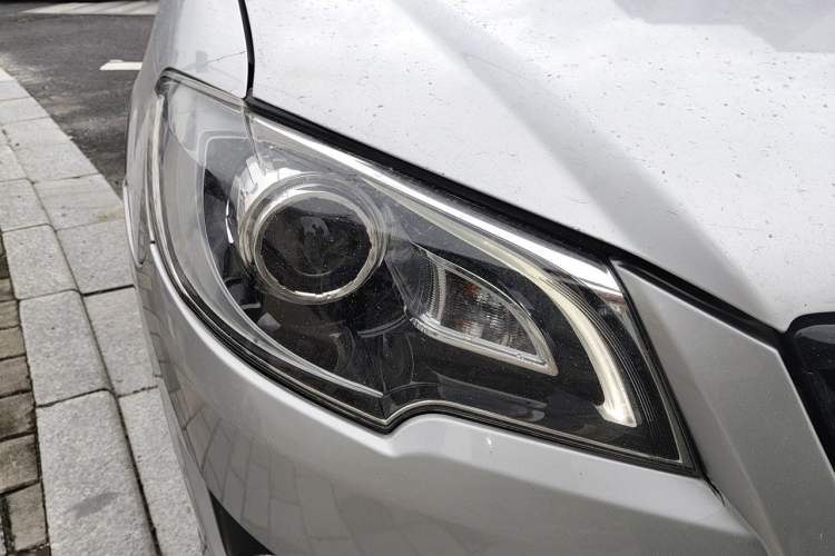Used Toyota Corolla EX 2013 1.6L Automatic Excellence Edition Right Front Headlight