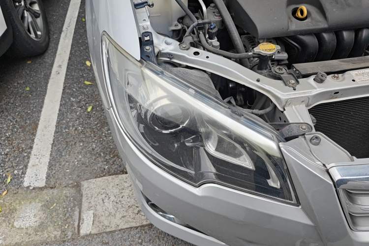Used Toyota Corolla EX 2013 1.6L Automatic Excellence Edition Right Front Headlight