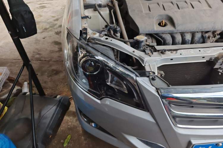 Used Toyota Corolla EX 2013 1.6L Automatic Luxury Edition Right Front Headlight