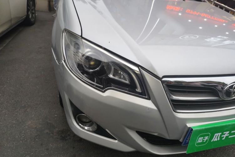 Used Toyota Corolla EX 2013 1.6L Automatic Luxury Edition Right Front Headlight