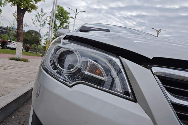 Used Toyota Corolla EX 2013 1.6L Automatic Luxury Edition Right Front Headlight