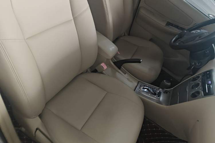 Used Toyota Corolla EX 2013 1.6L Automatic Luxury Edition Right Front Seat