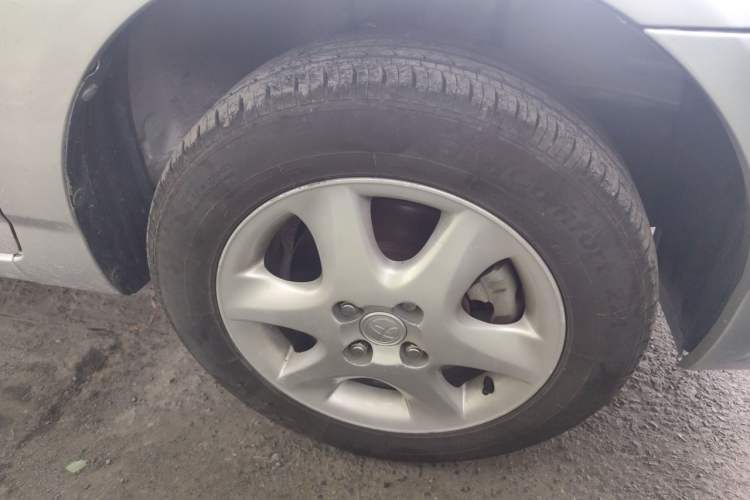 Used Toyota Corolla EX 2013 1.6L Automatic Luxury Edition Right Front Wheel Hub