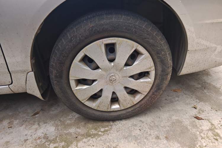 Used Toyota Corolla EX 2013 1.6L Manual Excellence Edition Right Front Wheel Hub