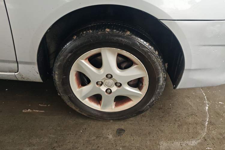 Used Toyota Corolla EX 2013 1.6L Automatic Luxury Edition Right Front Wheel Hub