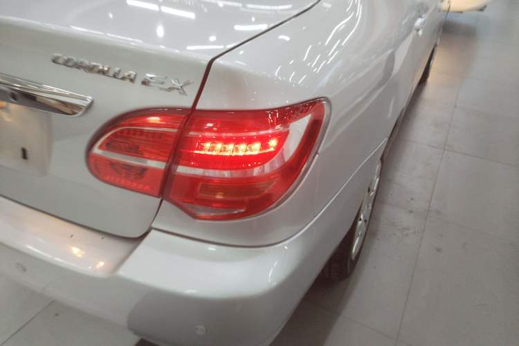 Used Toyota Corolla EX 2013 1.6L Automatic Excellence Edition Right Rear Taillight