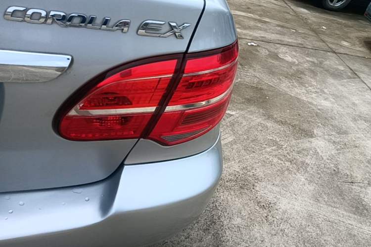 Used Toyota Corolla EX 2013 1.6L Manual Excellence Edition Right Rear Taillight