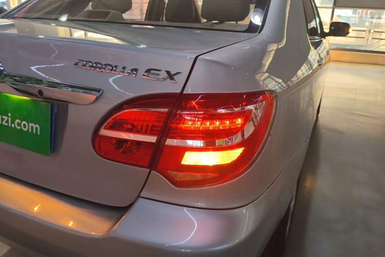 Used Toyota Corolla EX 2013 1.6L Automatic Excellence Edition Right Rear Taillight
